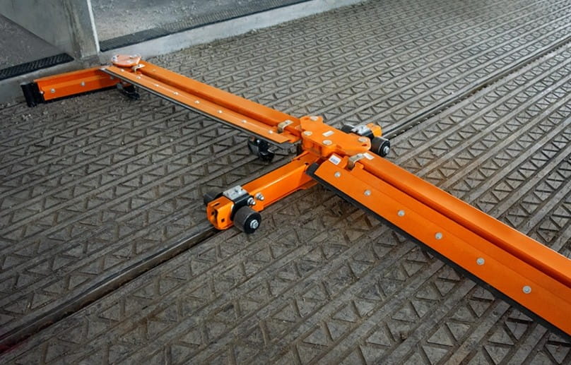 Technológia pre zaistenie čistoty na farme a v poľnohospodárskych objektoch.